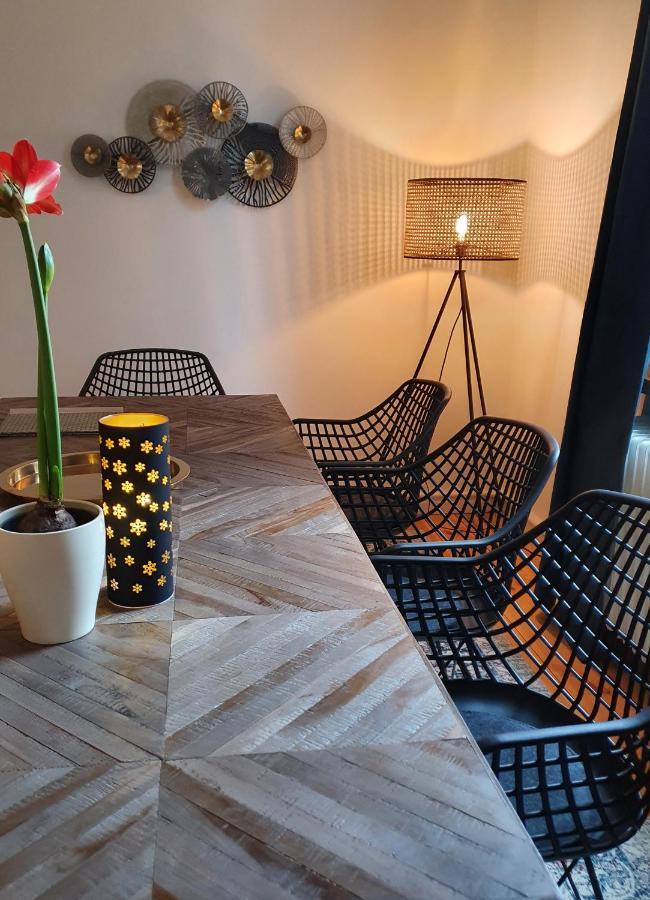 Zentral In Coburg: Exklusive Stadtwohnung - Ideal Fuer Gruppen Exteriér fotografie