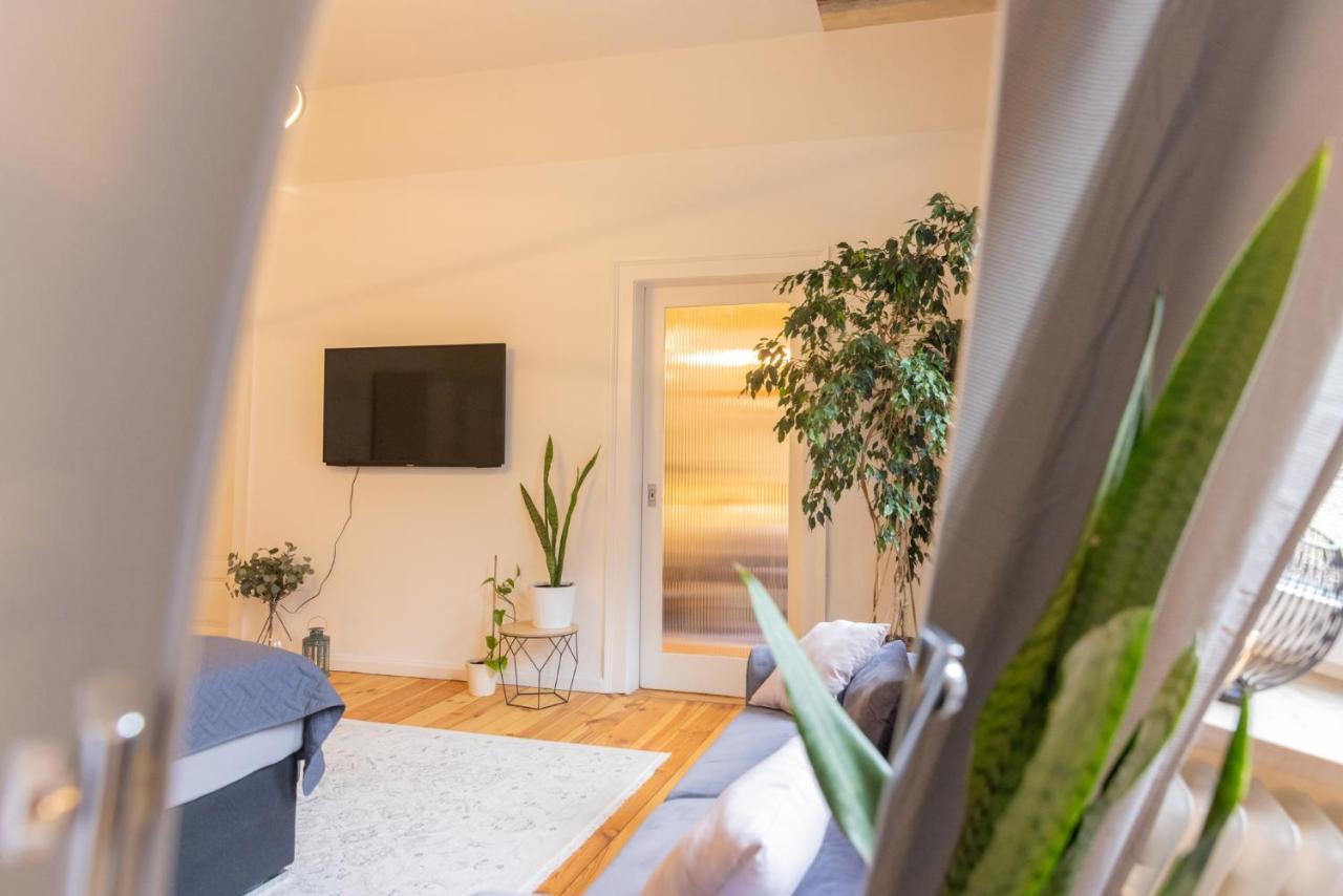 Zentral In Coburg: Exklusive Stadtwohnung - Ideal Fuer Gruppen Exteriér fotografie